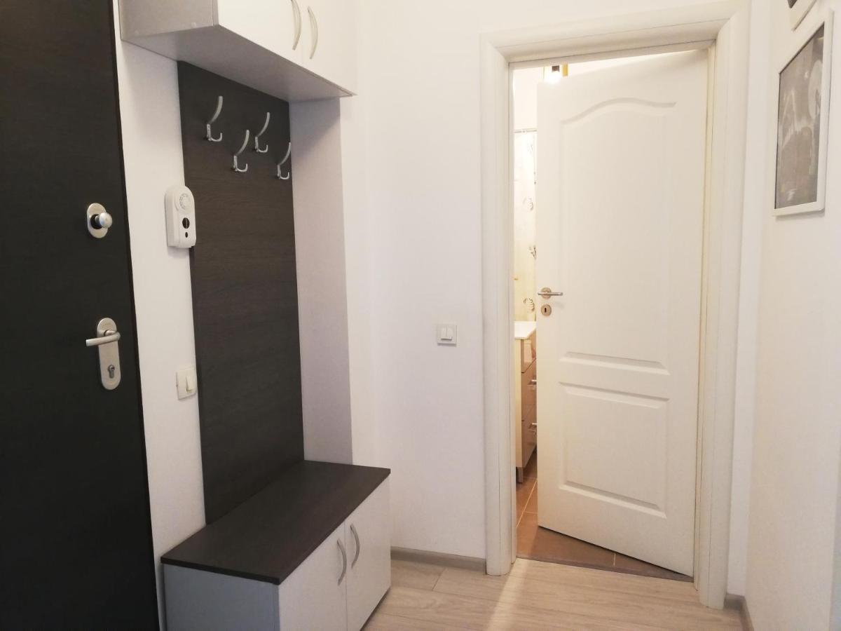 Marlen'S Apartment Бухарест Экстерьер фото